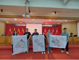 240905送训送图送册下乡,助力田长制走深走实 (8).png