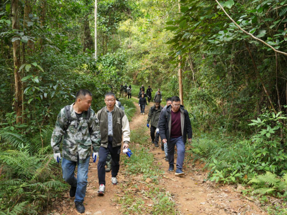 250106加强种质资源保护,夯实生态文明基础——开云电竞官方网站自然资源局召开种质资源调查考察现场会 (3).png