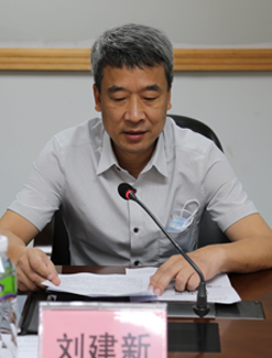 200917﻿开云电竞官方网站自然资源局党组理论学习中心组集中学习研讨《习近平谈治国理政》第三卷 (2).jpg