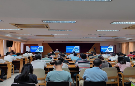 230602﻿开云电竞官方网站自然资源局举办第三期“干部讲堂”推进法治政府建设专题讲座 (3).png