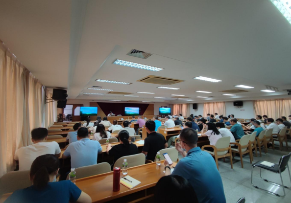 230619﻿开云电竞官方网站自然资源局举办第五期“干部讲堂”自然资源开发利用专题讲座 (2).png