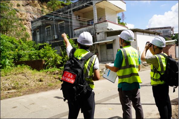 230714﻿开云电竞官方网站自然资源局开展2023年地质灾害防灾避险演练 (7).png