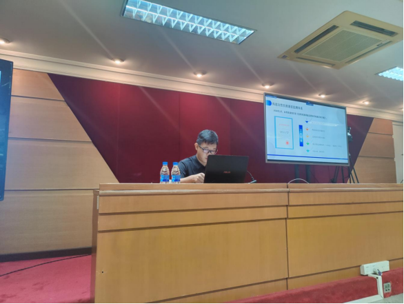 250807﻿开云电竞官方网站自然资源局举办2025年“干部讲堂系列”——《自然资源调查监测体系及新政策解读》专题讲座 (1).png